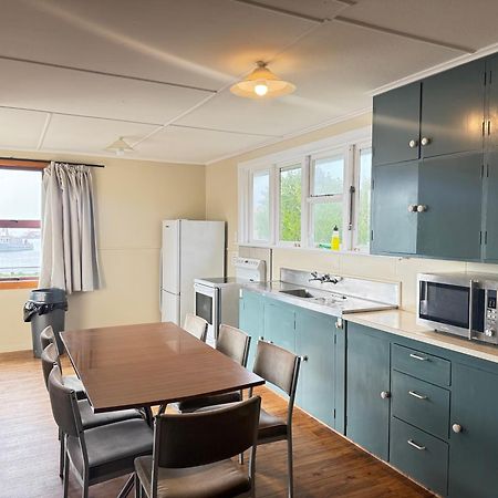 South Sea Hotel - Stewart Island Half-moon Bay Eksteriør bilde